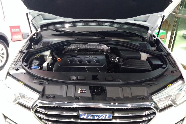 成都哈弗猛龙售价13.69万起 优惠高达2.00万