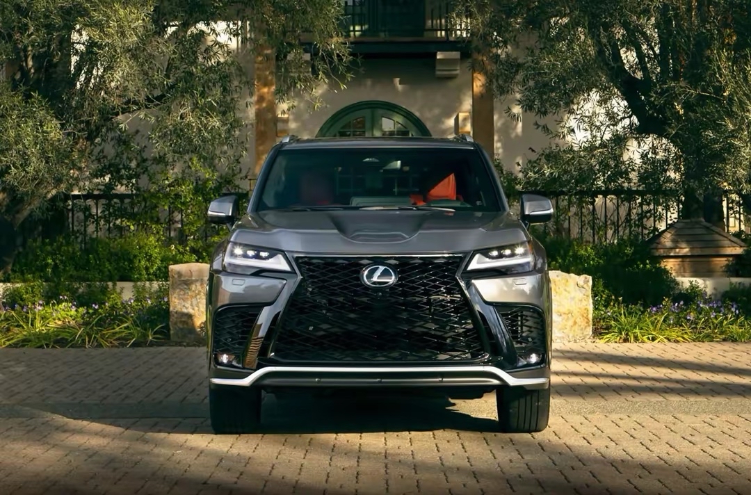 雷克萨斯LX中东版让利40万 仅126万可入手