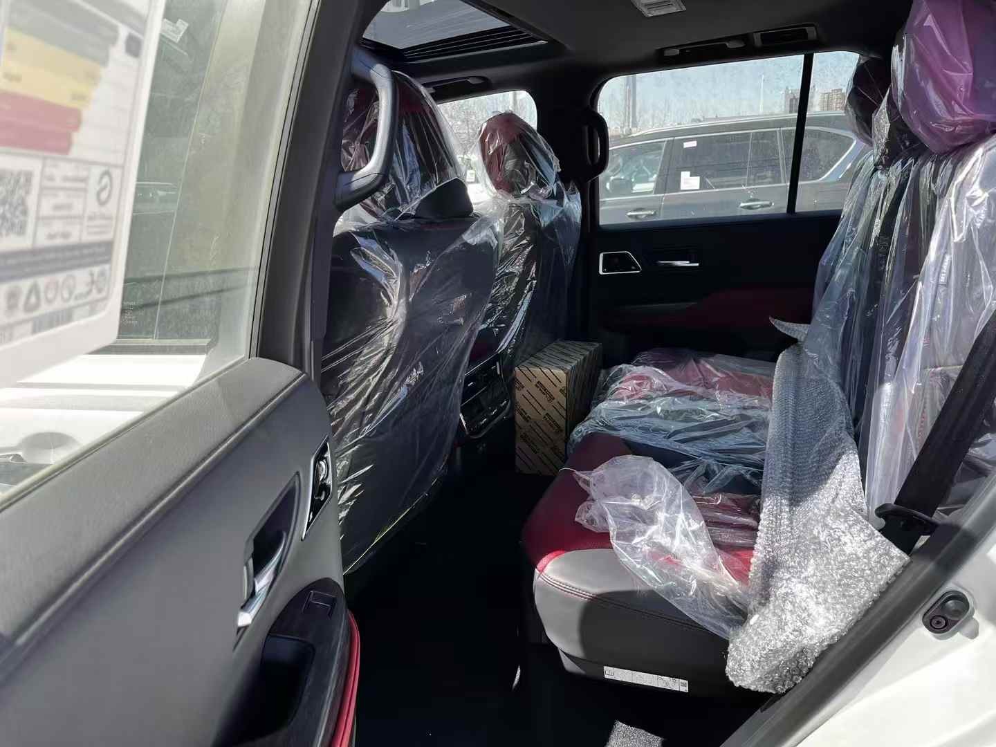 2023FJ酷路泽中东版团购优惠17万 欢迎前来试驾