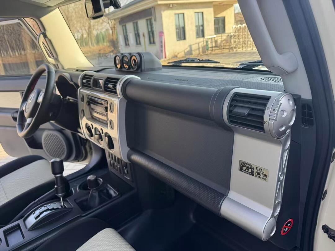 2023FJ酷路泽中东版最新行情 部分车型优惠17万