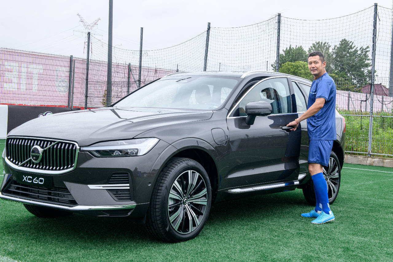 调兵遣将 跨国车企转型“进行时”