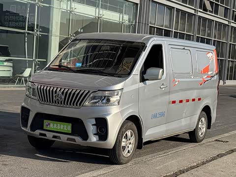 成都长安睿行EM60价格最低6.19万起 优惠高达1.10万