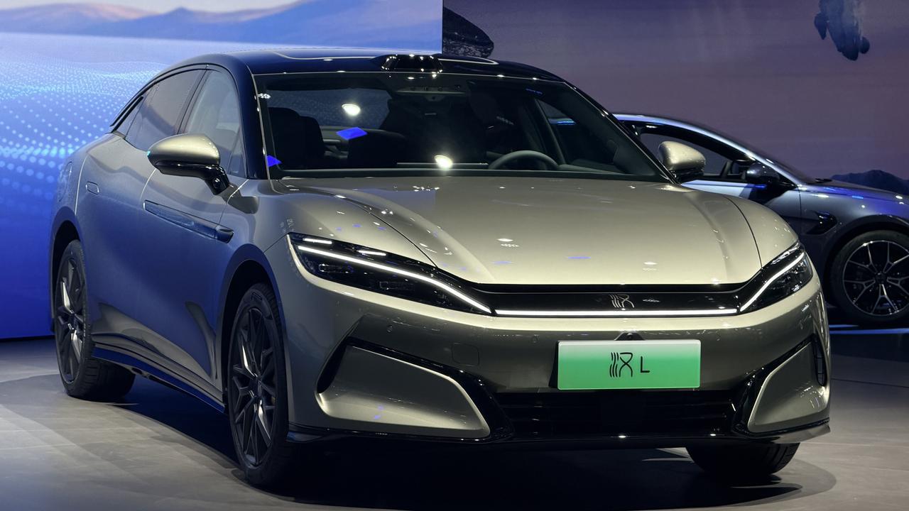 2025广州车展：大通焕新品牌标识，全面布局新能源创富生态