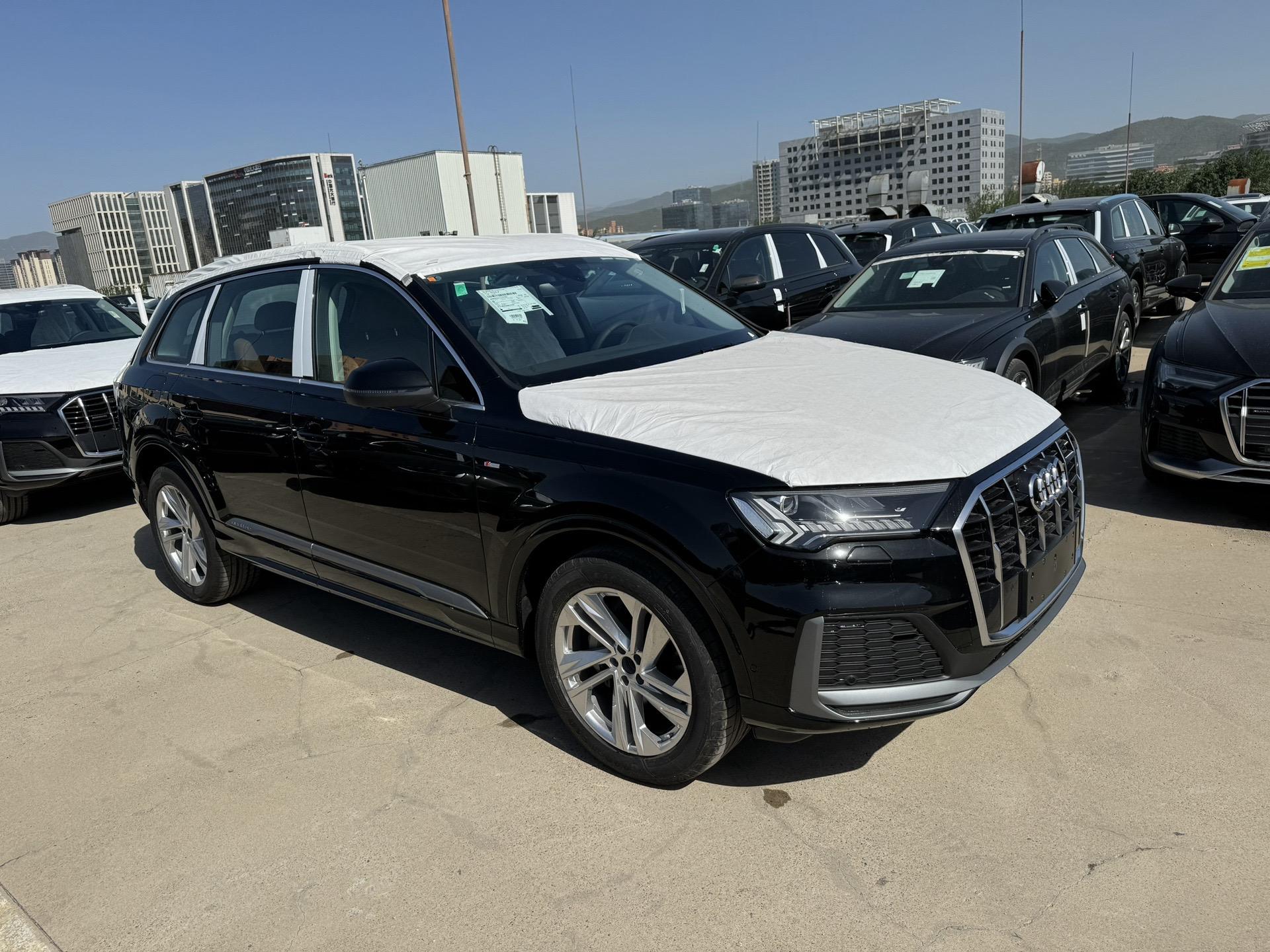 蒲江奥迪Q7最高降24.75万 最低仅售42.27万