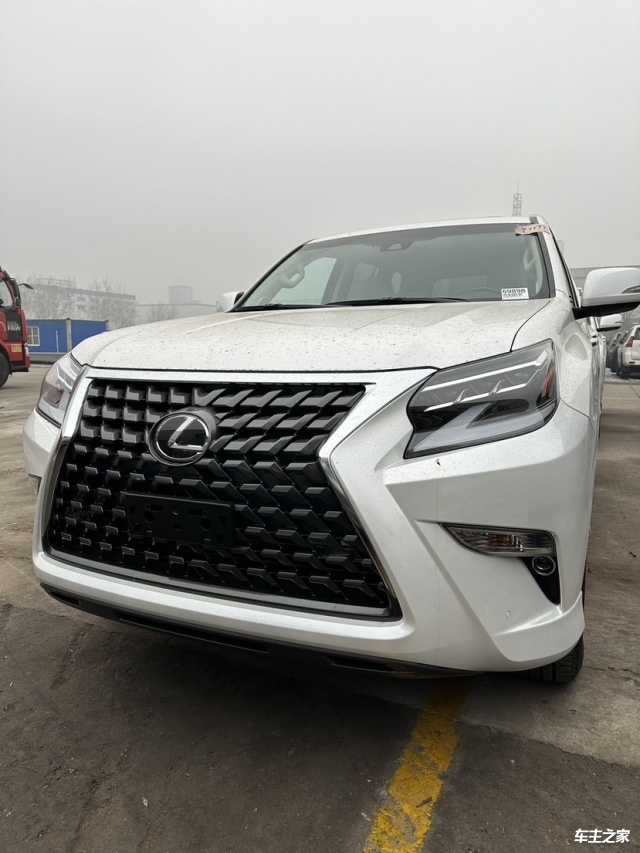 现购雷克萨斯GX460加版让利直降20万 最低仅售100万