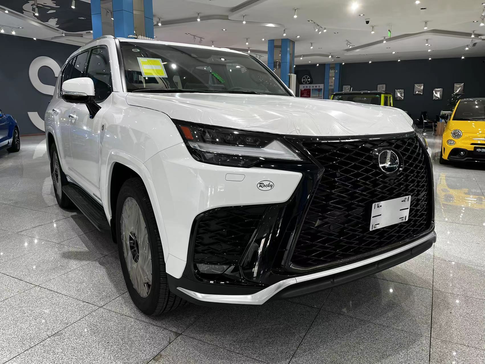 2024款雷克萨斯LX570中东版 顽主座驾