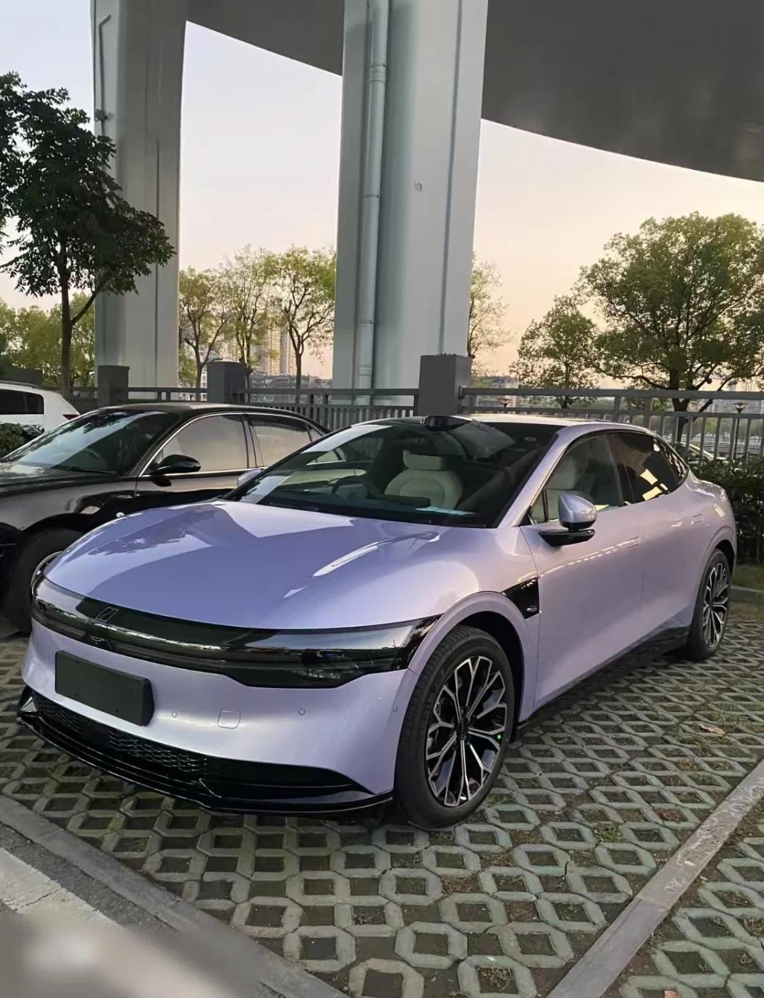 成都极氪007GT降1.00万 仅20.29万可入手
