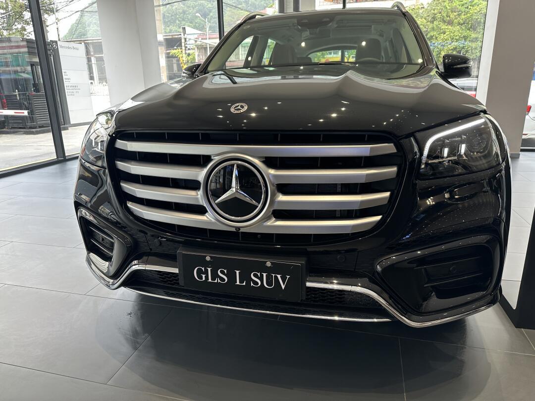 2024款奔驰GLS450现车有惊喜 特惠价99万 全国可分期