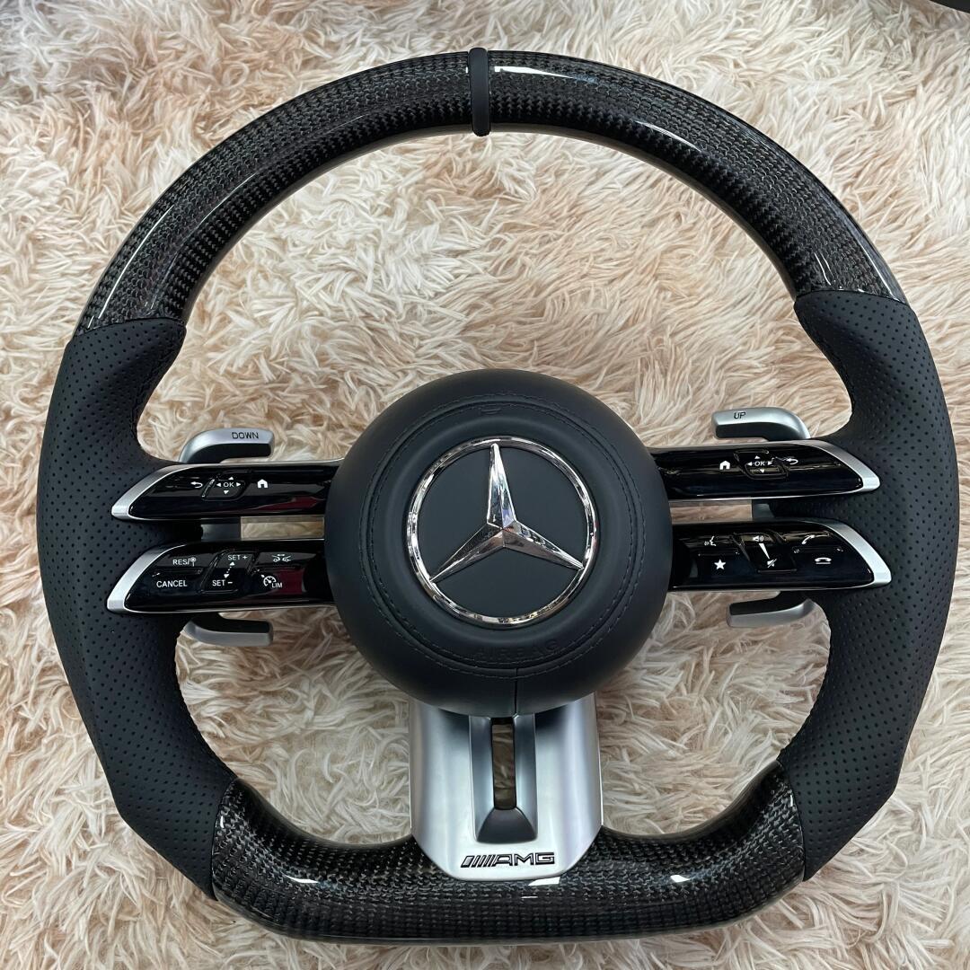 ZF LIFETEC推出可变形方向盘ZF LIFETEC推出可变形方向盘