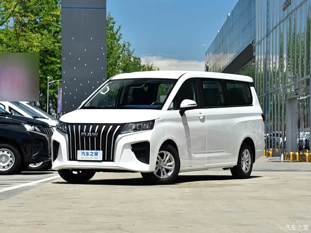 成都锐胜王牌M7降1.80万 仅5.39万可入手