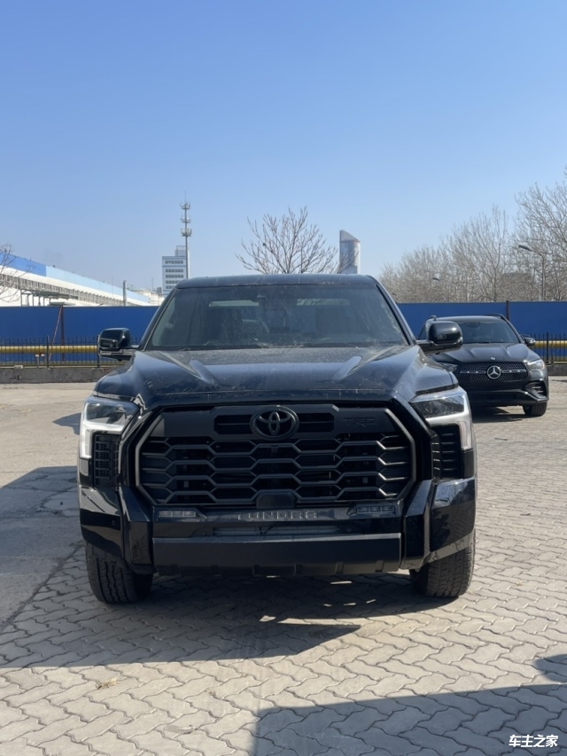 坦途美版目前售价48万起 欢迎到店试驾