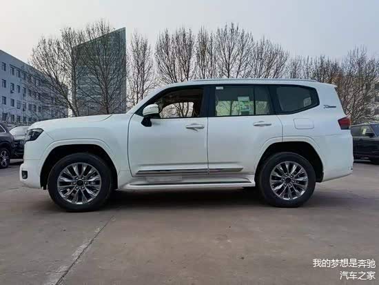 成都酷路泽70系列中东版售价60万起