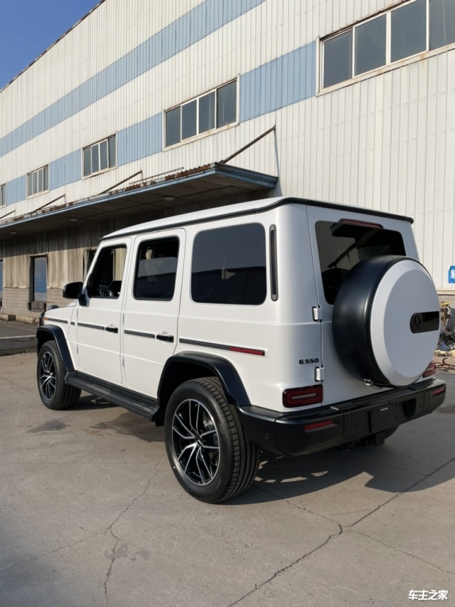 奔驰G级价格最低181万起售 直降6万