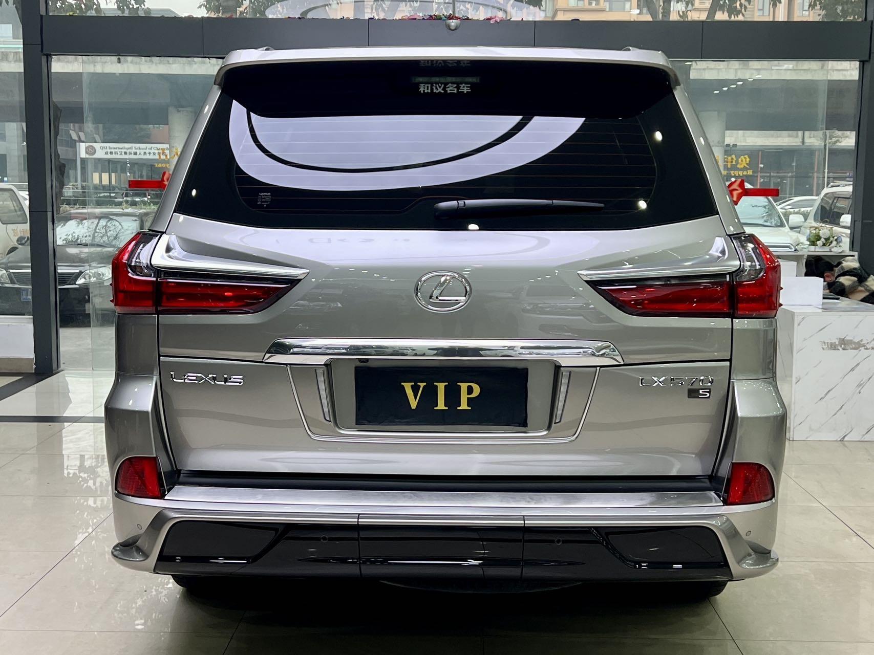 雷克萨斯LX中东版提供试乘试驾 店内让利达40万元
