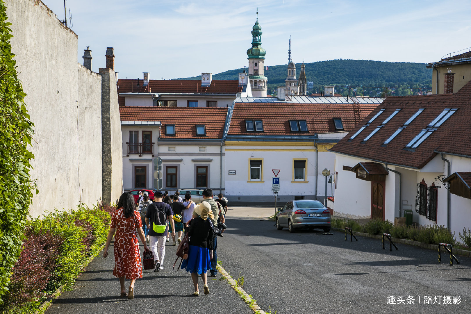宾夕法尼亚州立大学利用路灯作为充电器 为电动汽车照亮道路宾夕法尼亚州立大学利用路灯作为充电器 为电动汽车照亮道路