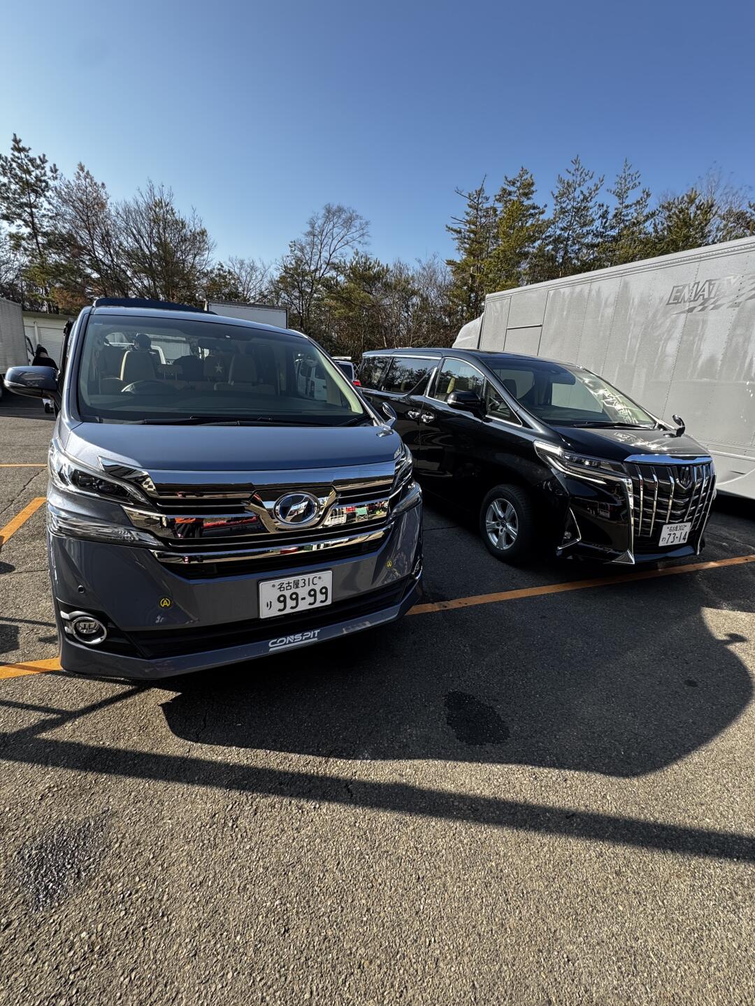 丰田威尔法单车导购 83.9万起步就配7座