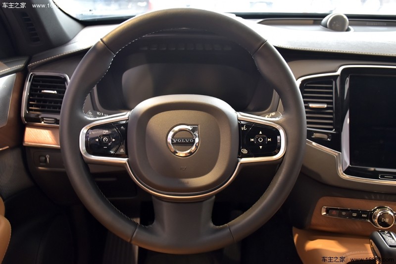 成都塔库玛加规版目前价格稳定 售价40万元起