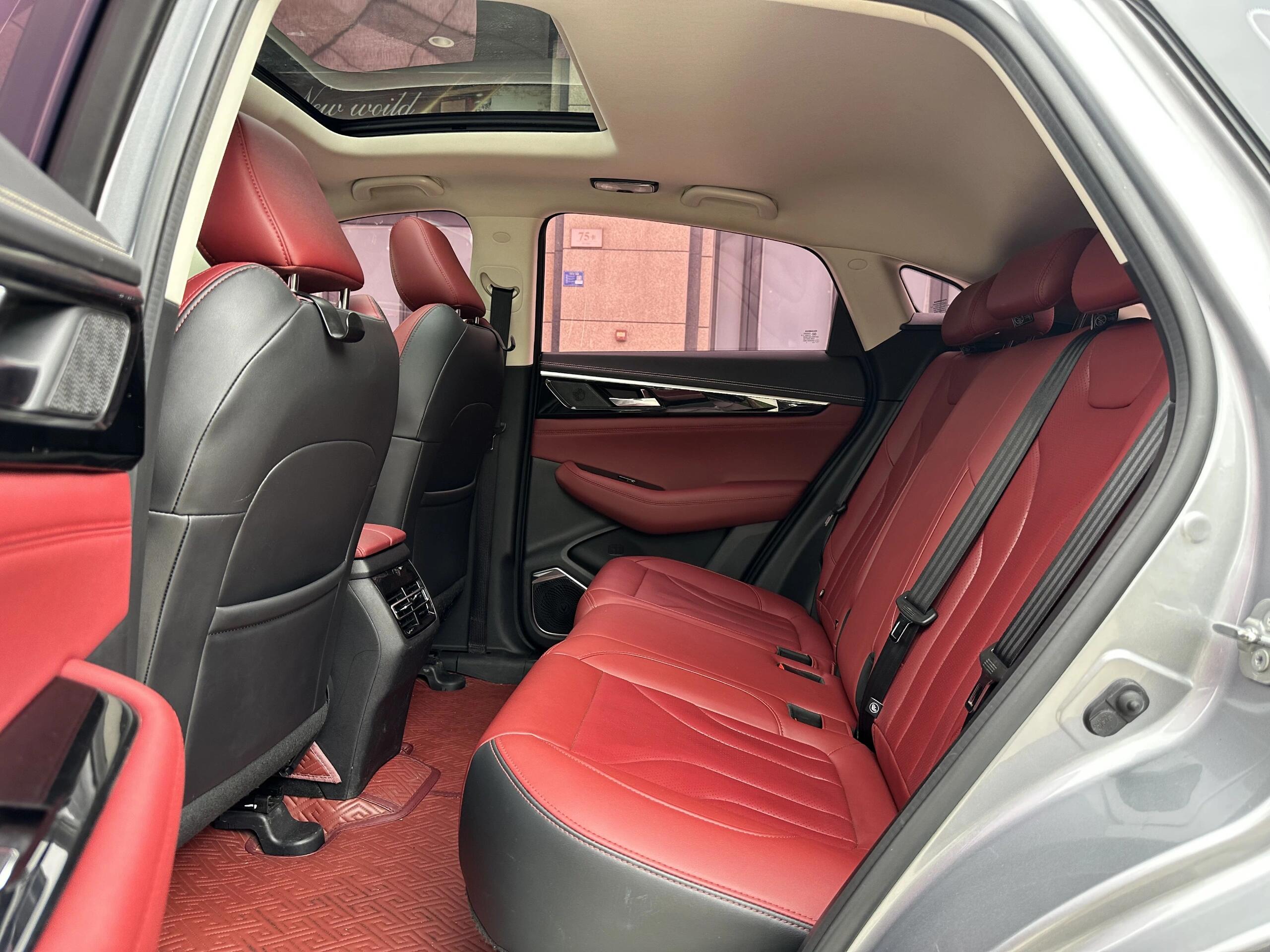 现购Granvia中东版让利直降6万