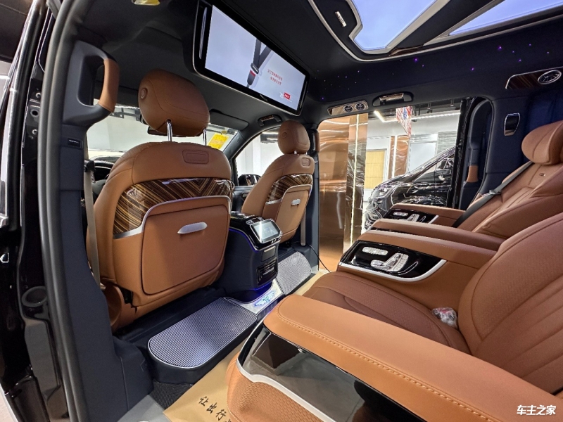 品“雅”之大成，驭精奢人生—2021新款奔驰V级带您漫步“丝绸古道”