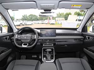 崇州五菱星驰4S店售价5.38万起 最高优惠0.82万