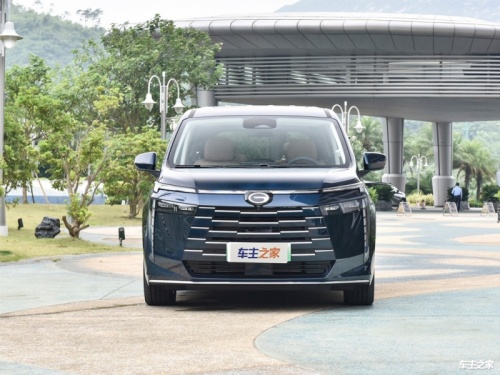 成都飞驰团购钜惠84万 欢迎到店试驾