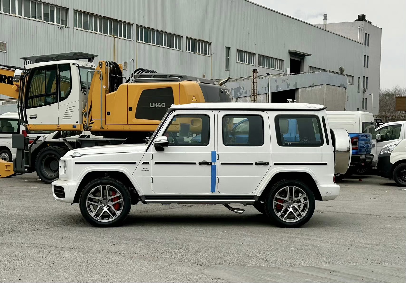 平行进口奔驰G63销售 展厅车不加价 售全国