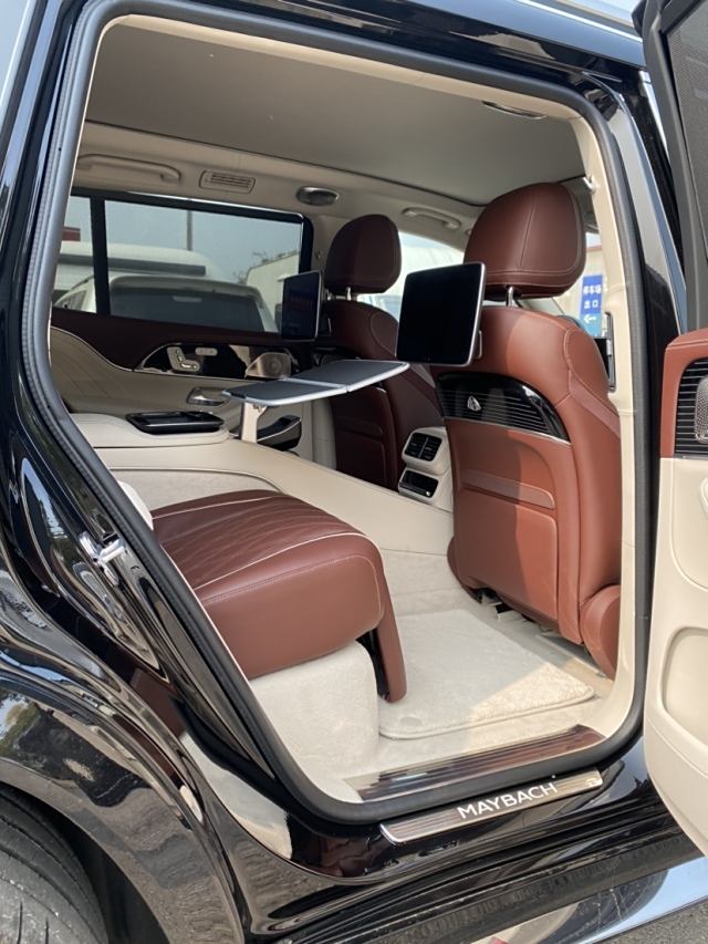 奔驰迈巴赫GLS600顶尖权贵·耀世辉煌