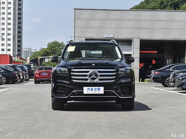 四川腾达东远名车奔驰GLS加版价格最低106万起售 直降20万