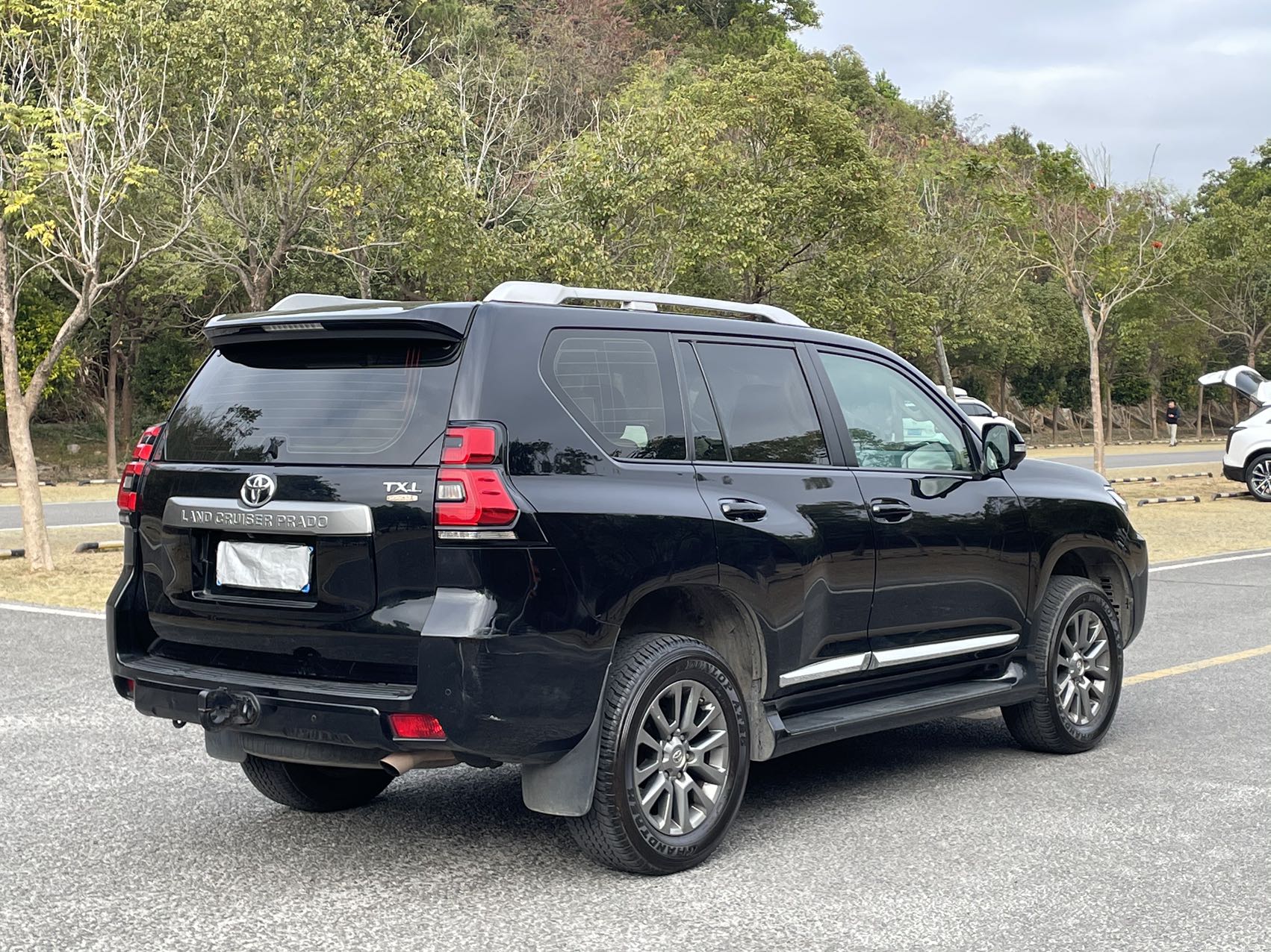 现购普拉多中东版享25.2万优惠 欢迎试乘试驾