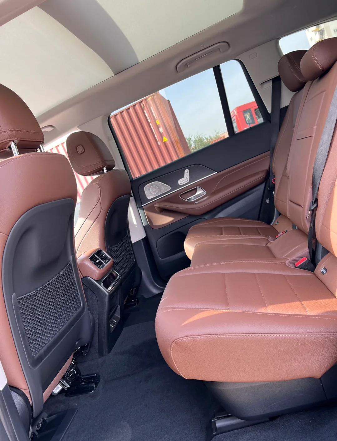 成都远卓名车奔驰GLS美版目前售价92万起