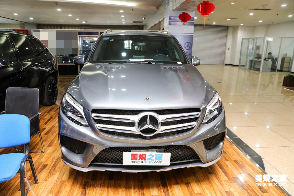 成都奔驰GLE墨版促销73万起 欢迎试乘试驾