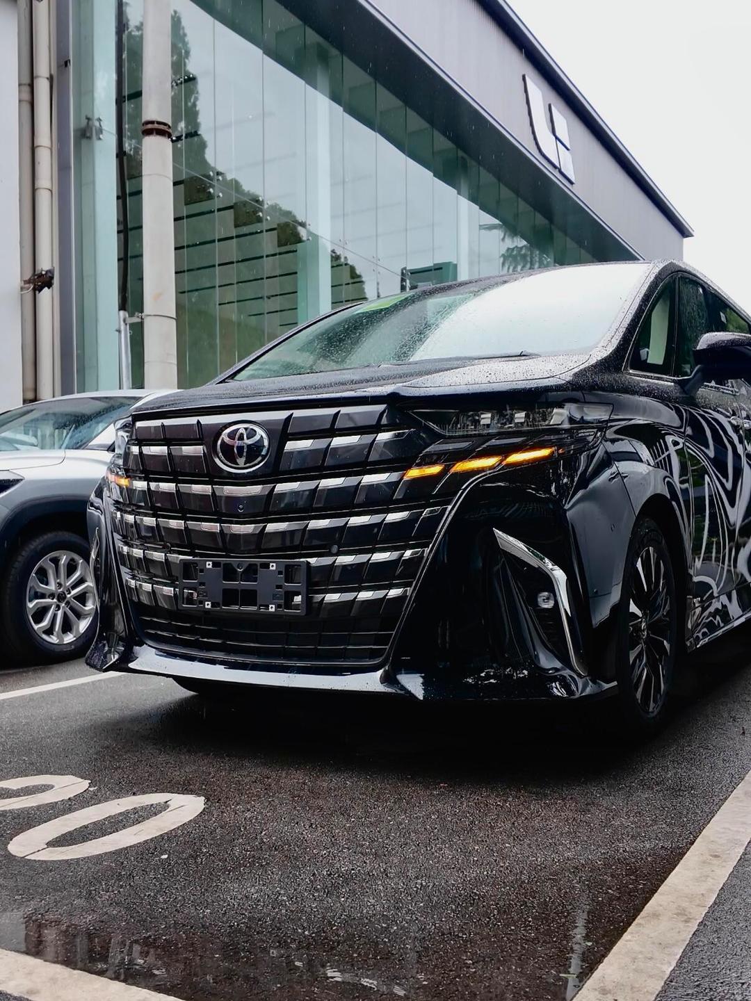 四川腾达东远名车埃尔法价格最低90万起 欢迎前来试驾