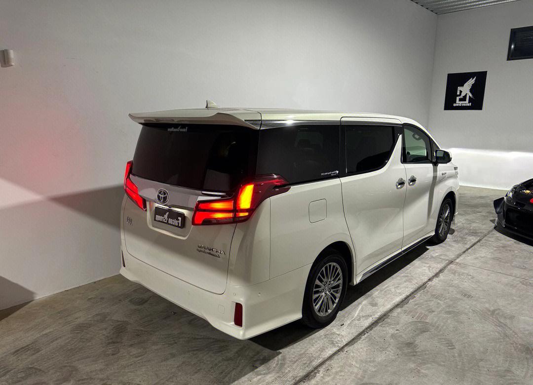 平行进口丰田埃尔法亚洲版报价90万起