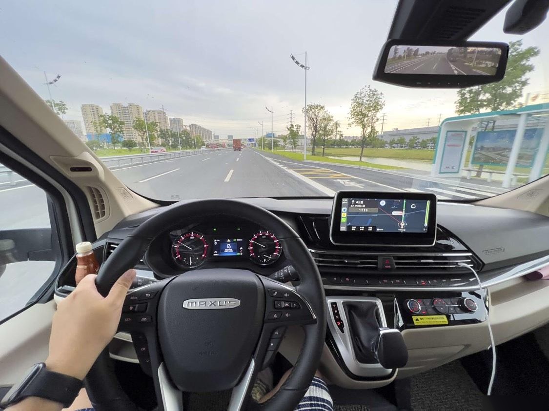 成都上汽大通MAXUS V100房车最低39.18万起售 暂无优惠