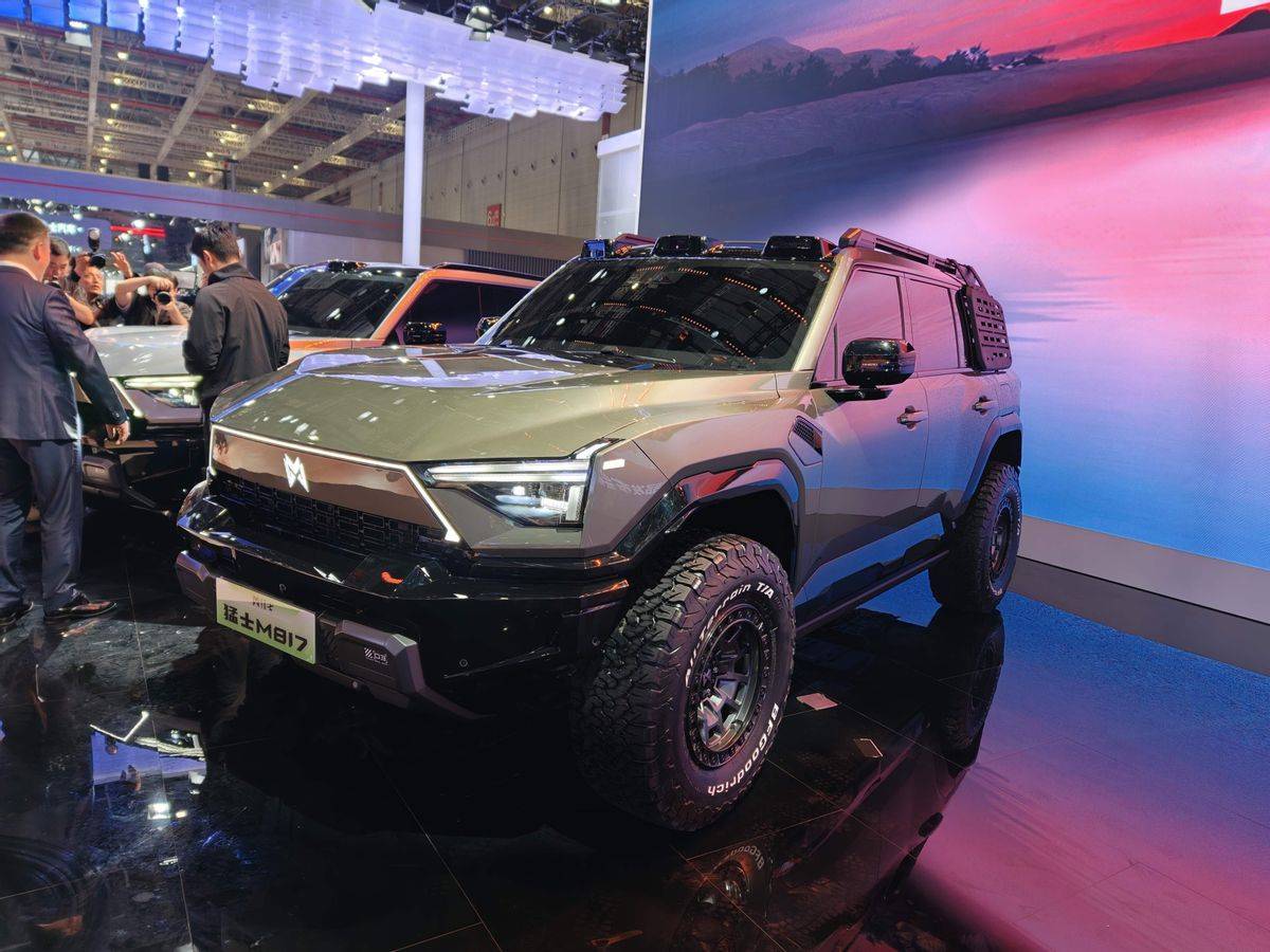 东风新能源销量破百万 猛士M817万辆下线启新程