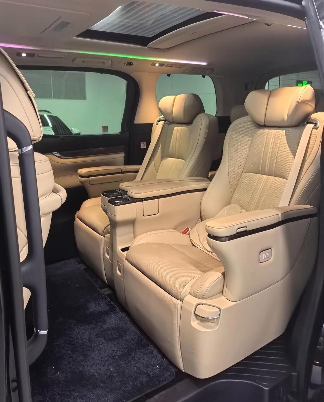 2025威尔法限时优惠 目前90万元起售