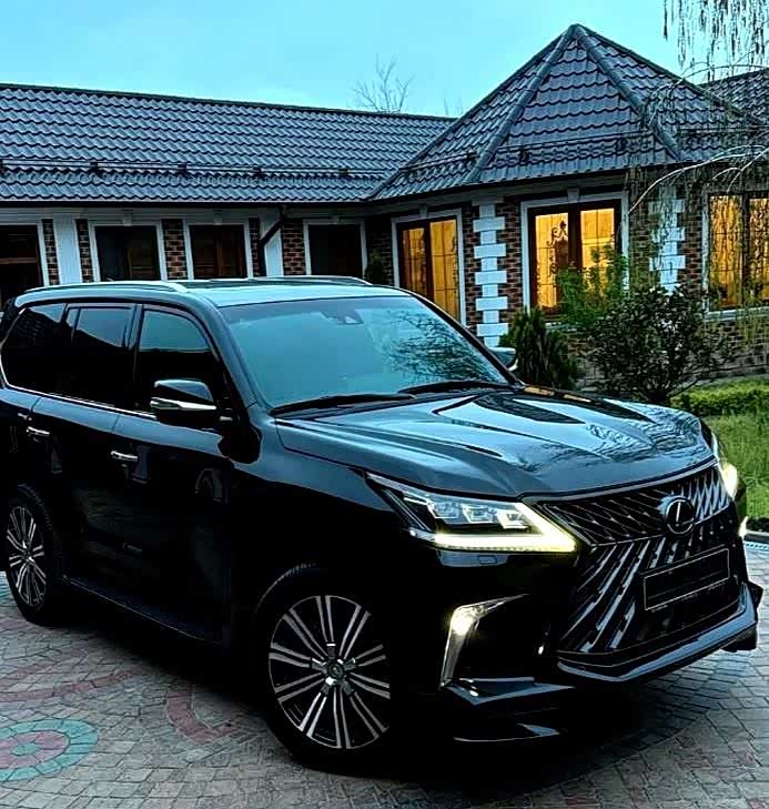 2023雷克萨斯LX欧规版目前售价155万起 直降10万