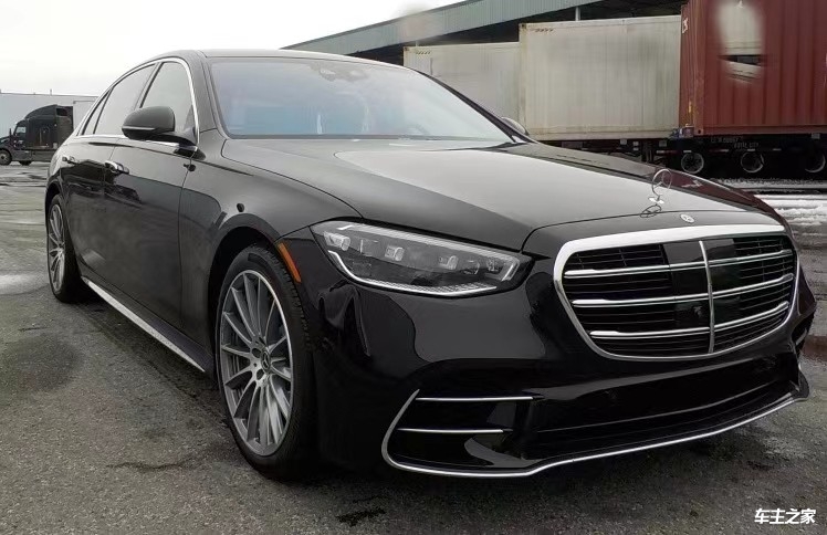 奔驰迈巴赫S级美版让利20万 欢迎上门试驾