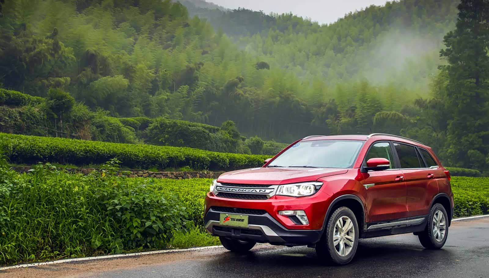 吉利汽车盘中涨超8%，创年内新高