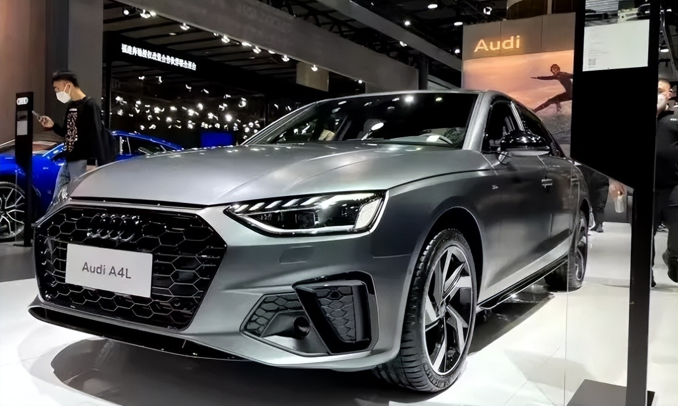 成都奥迪A4(进口)售价26.00万起 优惠高达12.08万